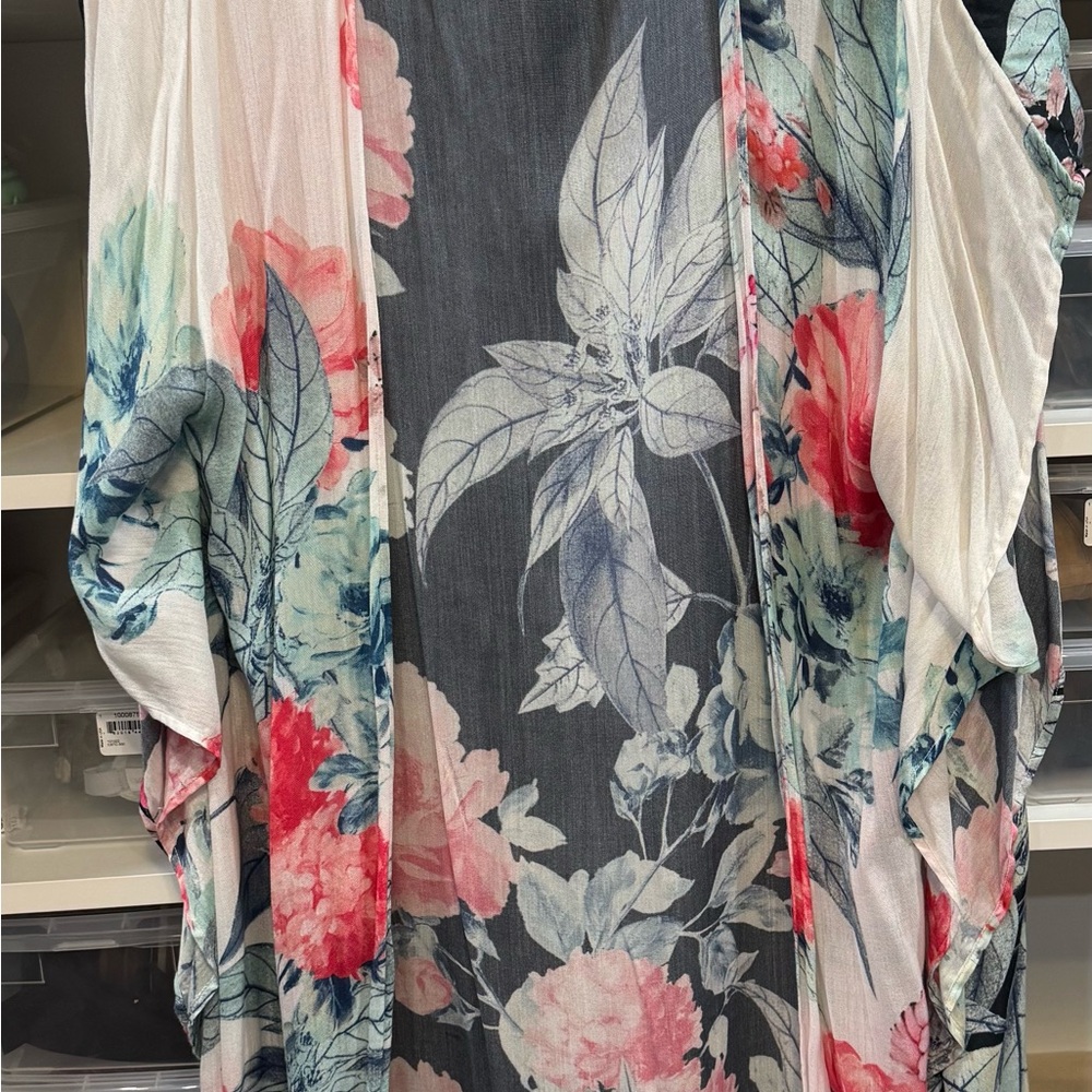 EUC Saachi floral kamono